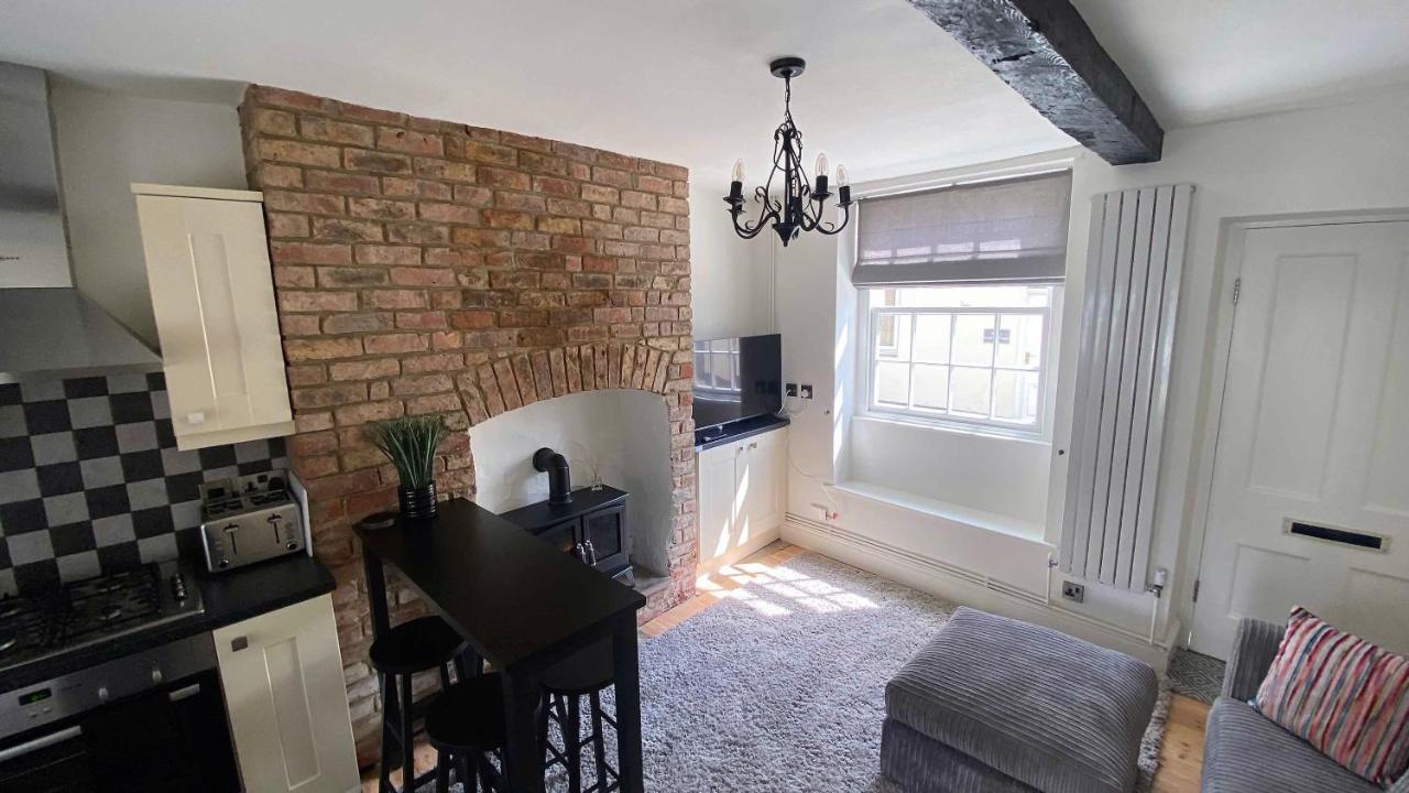 2 Bed House In Knaresborough Villa ภายนอก รูปภาพ