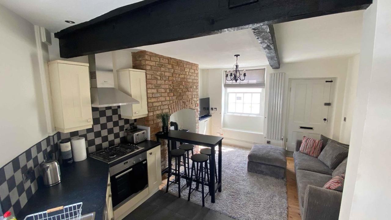 2 Bed House In Knaresborough Villa ภายนอก รูปภาพ